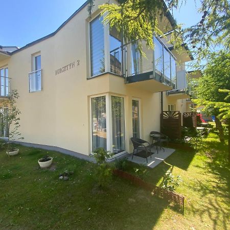 Bursztyn 2 Apartment Ревал Екстериор снимка