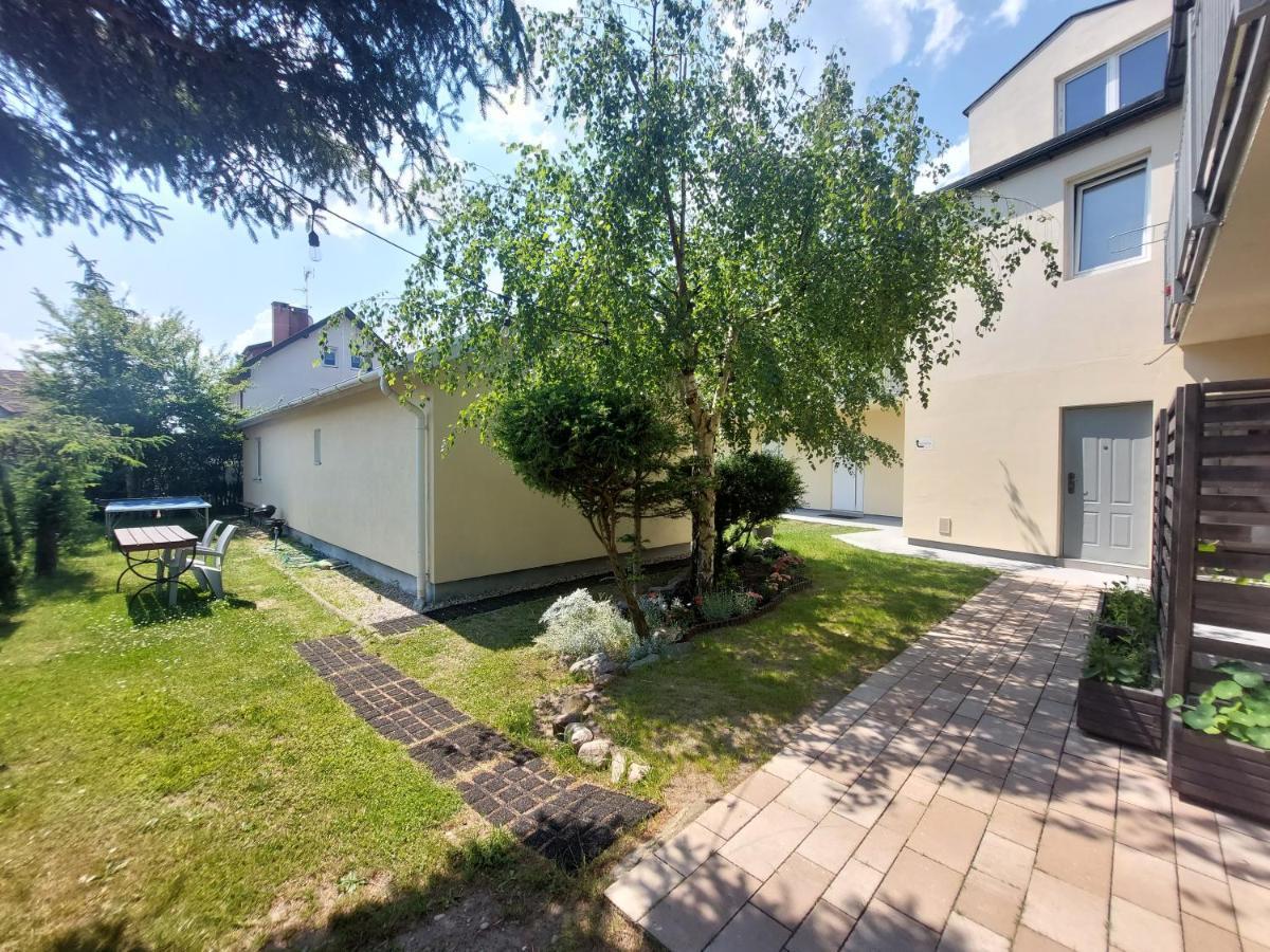 Bursztyn 2 Apartment Ревал Екстериор снимка