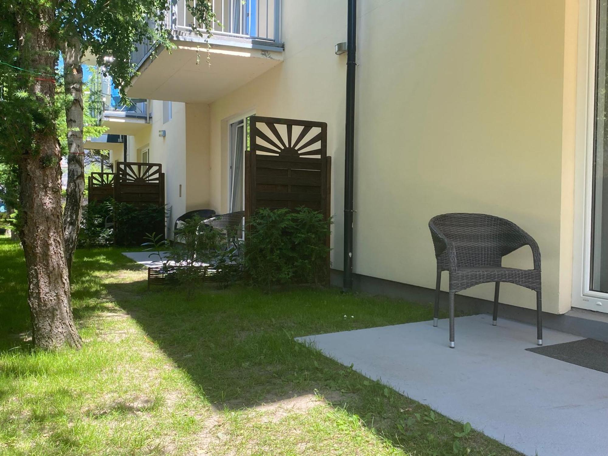 Bursztyn 2 Apartment Ревал Екстериор снимка