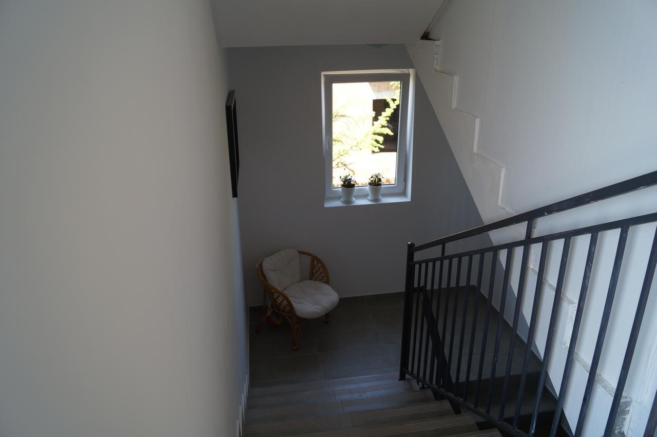 Bursztyn 2 Apartment Ревал Екстериор снимка