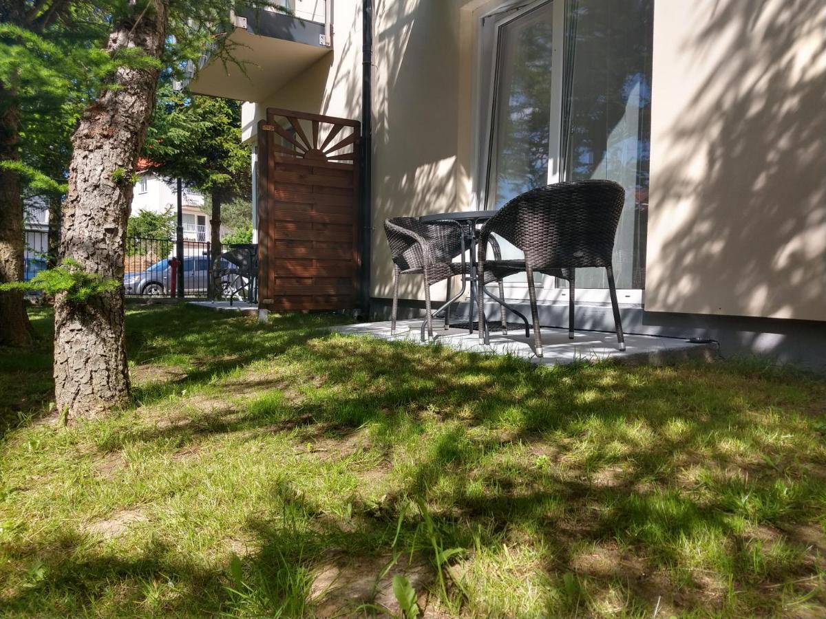 Bursztyn 2 Apartment Ревал Екстериор снимка